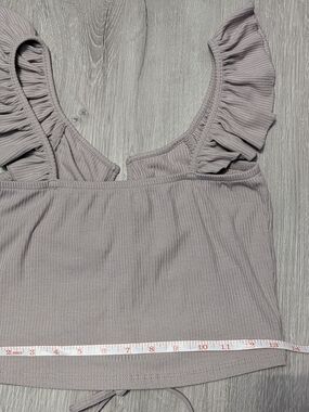 Forever 21 Mauve Ribbed Size L Crop Top
